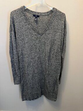 Women's GAP Heather Charcoal V-Neck Midi Sweater Dress, Size M. Excellent Cond!